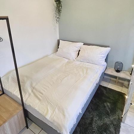 Ruhiges Naturparadies Fuer 4 Mit Kueche Schreibtisch Und Boxbett Wetter  Eksteriør billede