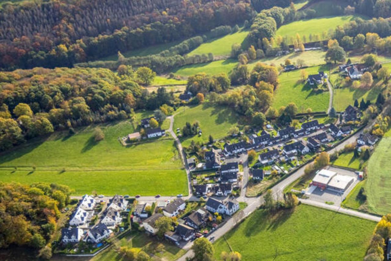 Ruhiges Naturparadies Fuer 4 Mit Kueche Schreibtisch Und Boxbett Wetter  Eksteriør billede